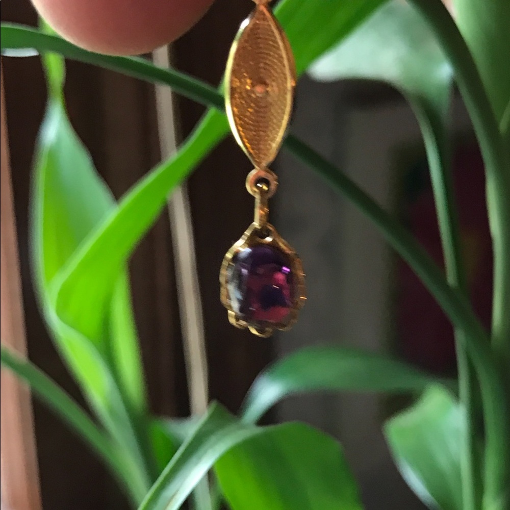 Vintage Amethyst Goldtone Dangling Earrings - Picture 5 of 5